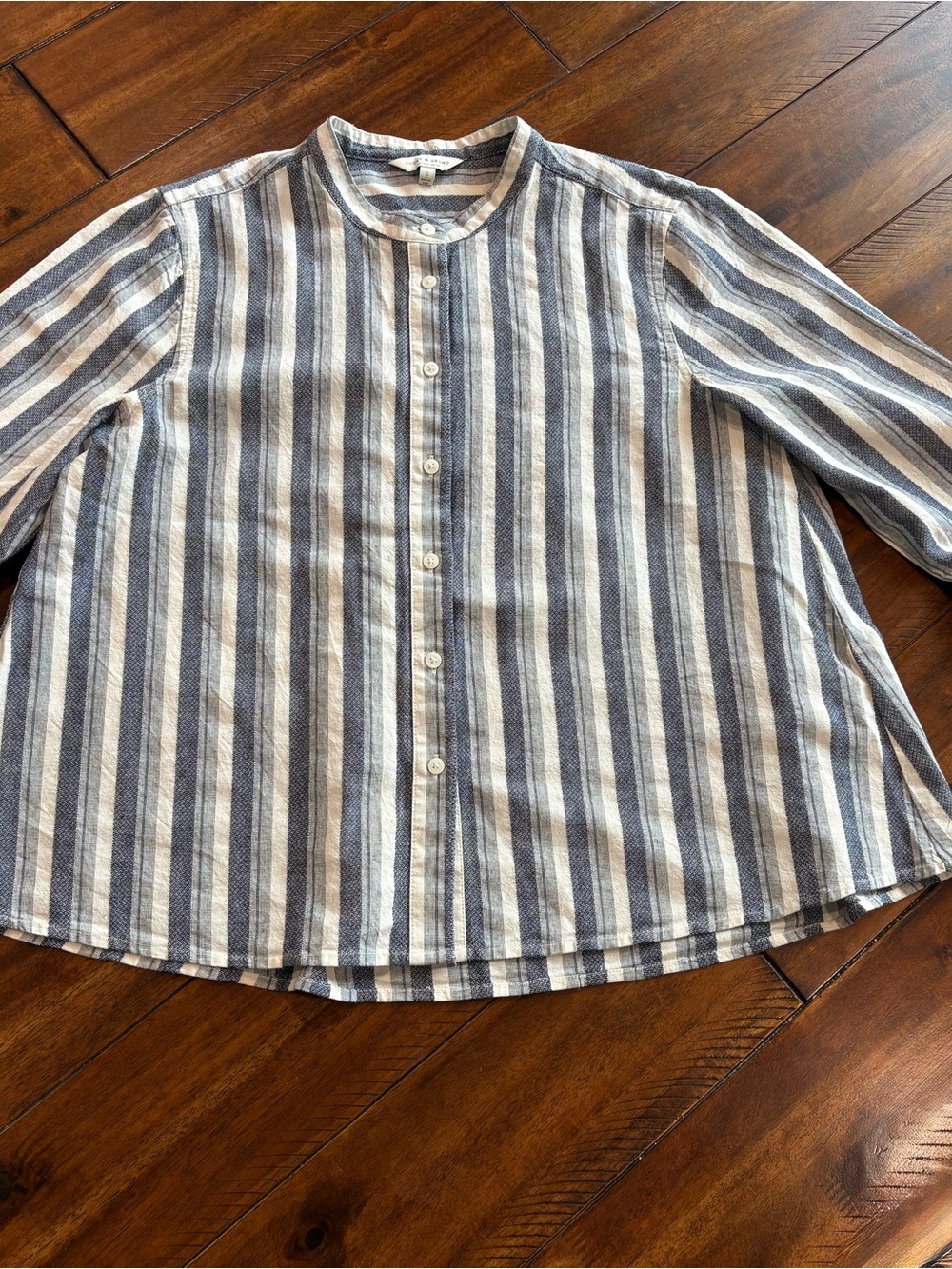 Lucky Brand, women’s button down casual shirt, size S, EUC